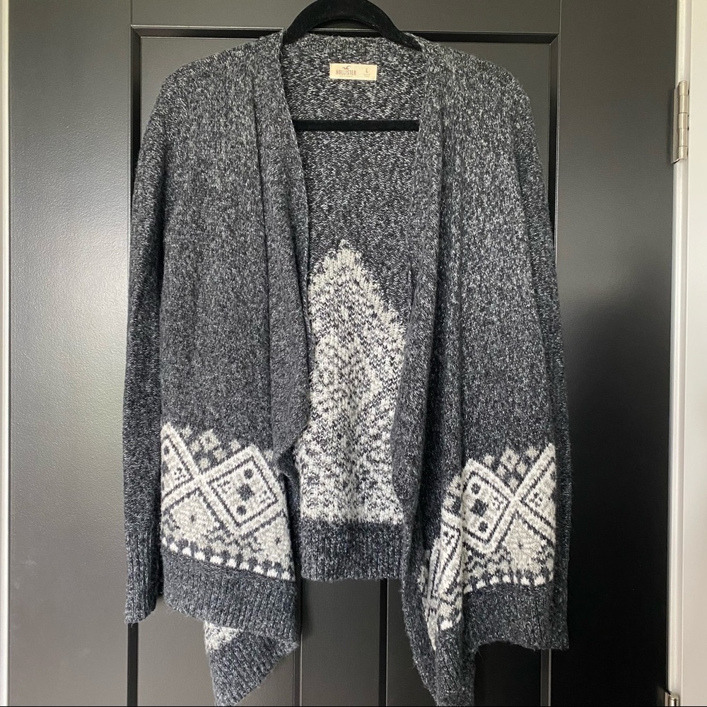 Hollister Cardigan